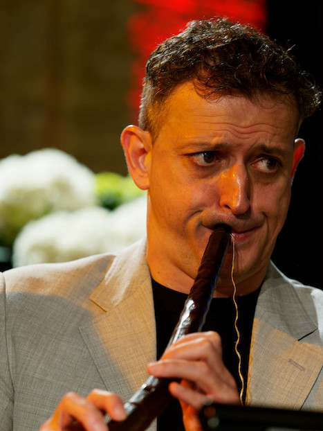 Rodrigo Calveyra, Donne Di Cavalli, Rougemont, Cappella Mediterranea