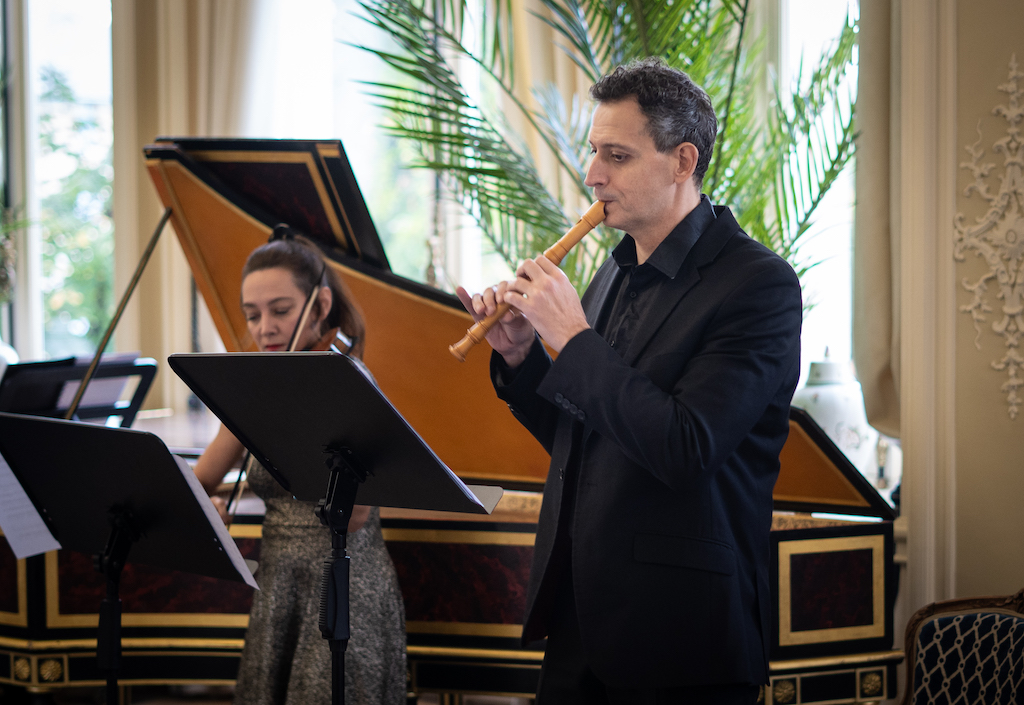 Rodrigo Calveyra, Les chants du Ciel et de la Terre, Venoge, Cappella Mediterranea