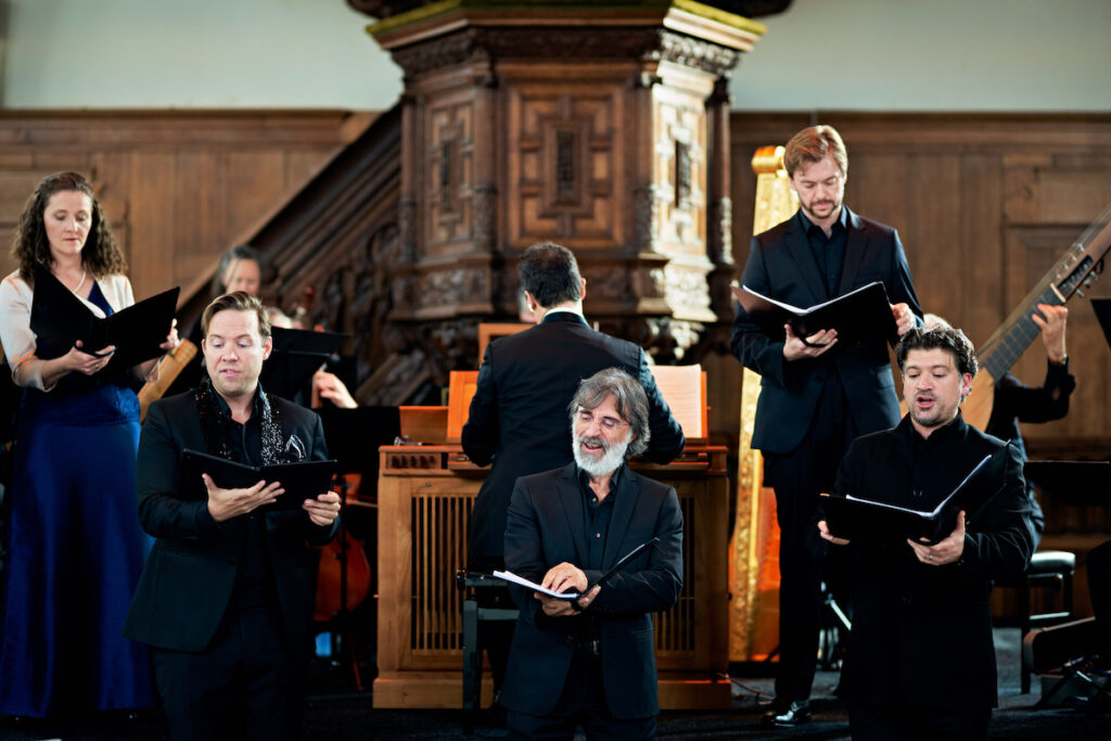 Christopher Lowrey, Victor Sicard, Salvo Vitale, Draghi; Il dono della Vita Eterna, Leonardo García Alarcón